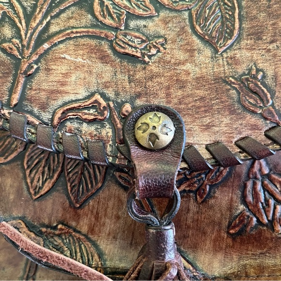 Patricia Nash
Beaumont Flap Burnished Tooled Crossbody, EUC - Picture 5 of 12